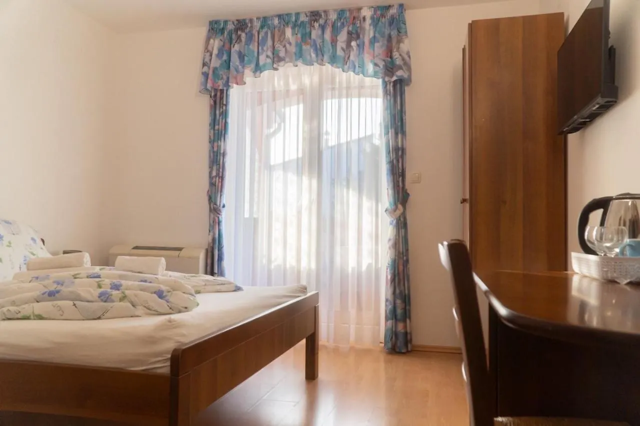 Frühstückspension Villa Chiara Krnica